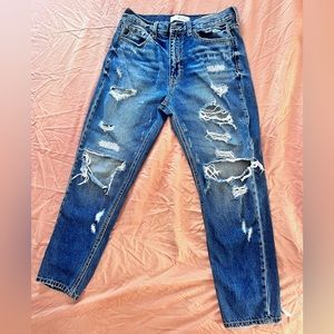 Kancan Denim distressed mom jean size 9 / 28